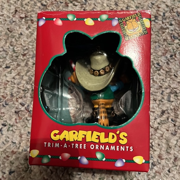 *NWT* 1996 Paws Cowboy Garfield Christmas Ornament - Picture 3 of 6